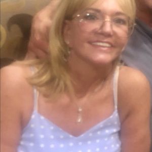 Meet your Posher, Jenny